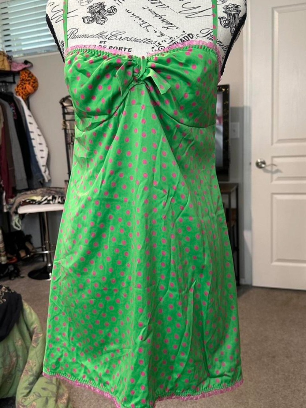 GRAILL Victoria’s Secret 2007 pout rare pink tag baby doll dress